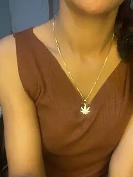 Snapshot of LOVELY_BABYJI chatting on 12/13/25, 07:53 LOVELY BABYJI online show from 12/13/25, 07:53