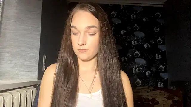 YahairaDuracher online show from 12/03/25, 12:25