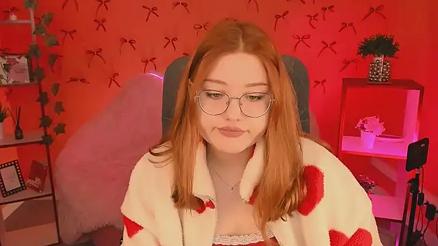 Snapshot of StaceyJensen chatting on 11/26/25, 09:21 StaceyJensen online show from 11/26/25, 09:21