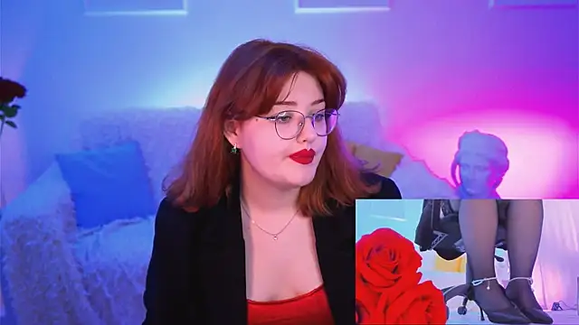 Snapshot of StaceyJensen chatting on 04/19/26, 10:03 StaceyJensen online show from 04/19/26, 10:03