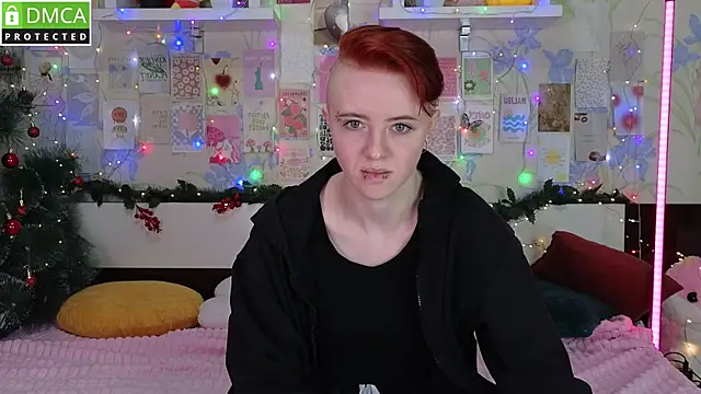 Snapshot of sSugarRush chatting on 12/14/25, 04:23 sSugarRush online show from 12/14/25, 04:23