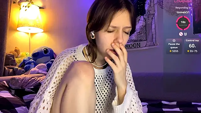 FairyLuna online show from 11/28/25, 11:07