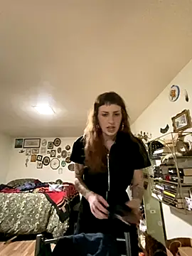 ashtrayhaterz online show from 11/26/25, 04:35