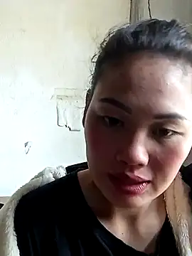 lynae-0 online show from 11/23/25, 04:45