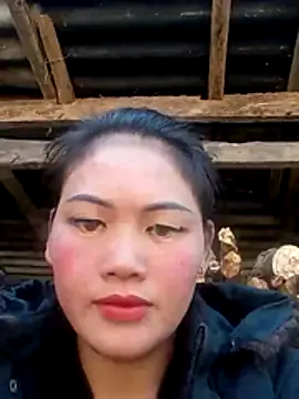 lynae-0 online show from 11/30/25, 06:06