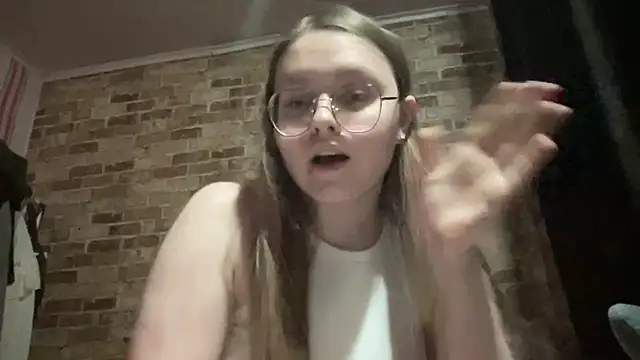 Snapshot of Blair_Reid chatting on 12/02/25, 05:41 Blair Reid online show from 12/02/25, 05:41