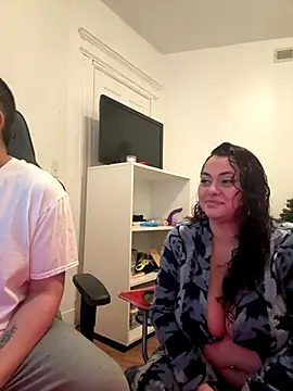 Snapshot of sexicolombiana_ chatting on 11/28/25, 03:04 sexicolombiana online show from 11/28/25, 03:04