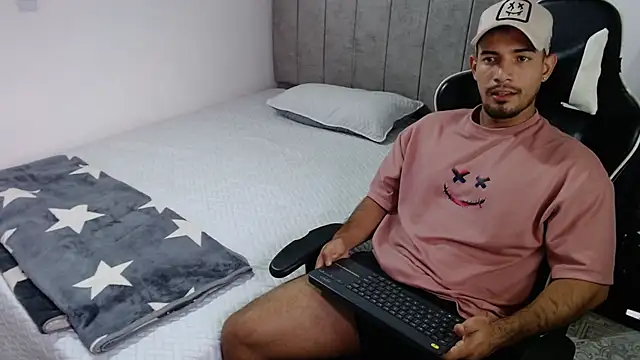 Snapshot of miller_cuper chatting on 11/27/25, 08:22 miller cuper online show from 11/27/25, 08:22