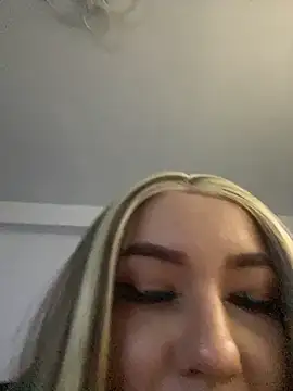 Snapshot of JasminInk chatting on 12/04/25, 10:07 JasminInk online show from 12/04/25, 10:07