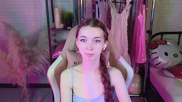 Snapshot of miiss_jessica chatting on 02/07/26, 01:09 miiss jessica online show from 02/07/26, 01:09