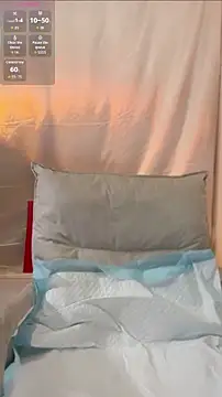 Snapshot of xixi5288 chatting on 12/02/25, 11:59 xixi5288 online show from 12/02/25, 11:59