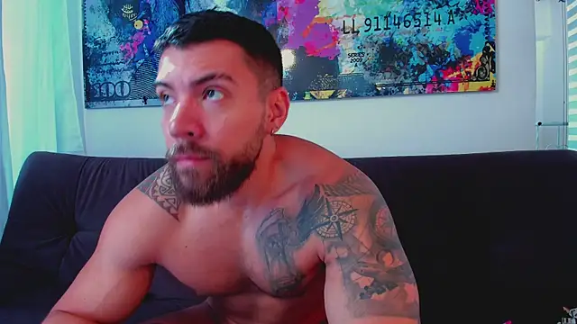 Snapshot of owen_seth1 chatting on 12/14/25, 01:16 owen seth1 online show from 12/14/25, 01:16