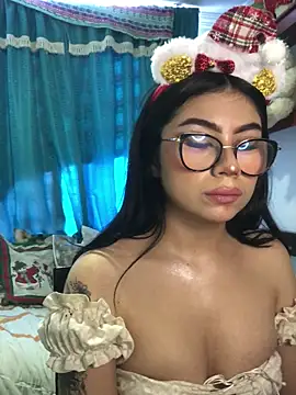 Snapshot of Miharu_ chatting on 12/17/25, 08:37 Miharu online show from 12/17/25, 08:37