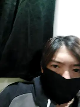 Snapshot of twtung_tung chatting on 11/25/25, 08:42 twtung tung online show from 11/25/25, 08:42