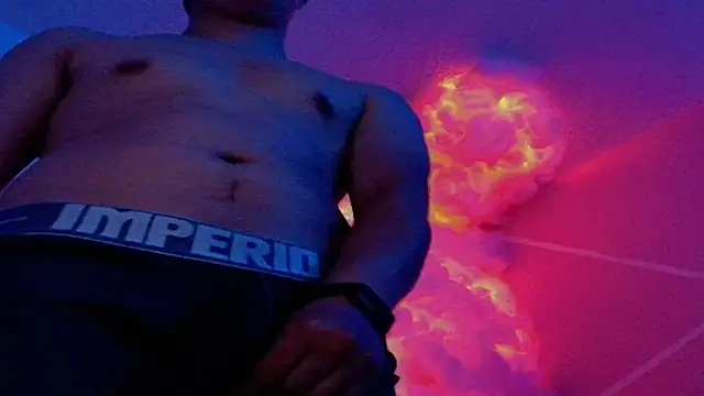 Snapshot of Daisuke_01 chatting on 12/14/25, 11:42 Daisuke 01 online show from 12/14/25, 11:42