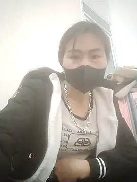 Snapshot of meganmeo chatting on 12/02/25, 06:08 meganmeo online show from 12/02/25, 06:08