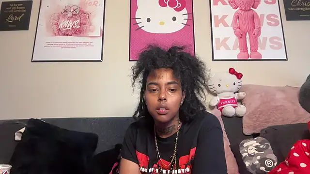 Snapshot of seductivefreak7 chatting on 12/16/25, 06:02 seductivefreak7 online show from 12/16/25, 06:02