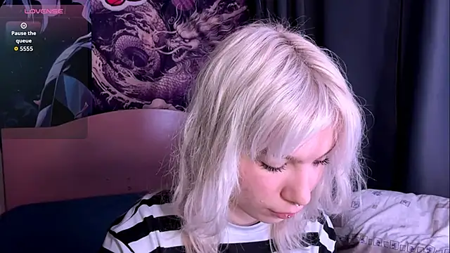 Snapshot of LolaDollyMur chatting on 11/24/25, 07:13 LolaDollyMur online show from 11/24/25, 07:13