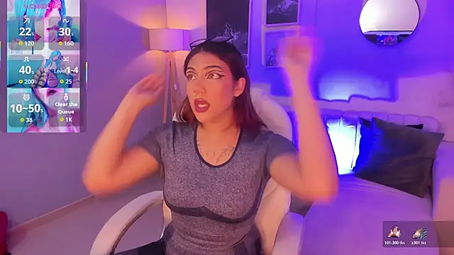 Snapshot of Raven_Curly chatting on 12/14/25, 04:40 Raven Curly online show from 12/14/25, 04:40