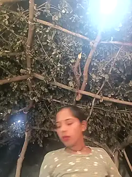 Snapshot of Babita_Gori chatting on 12/14/25, 04:40 Babita Gori online show from 12/14/25, 04:40