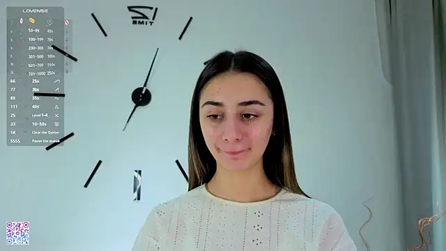 Snapshot of MableHort chatting on 12/14/25, 04:18 MableHort online show from 12/14/25, 04:18