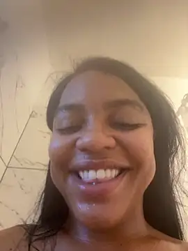 Snapshot of xoeewinters chatting on 11/24/25, 02:17 xoeewinters online show from 11/24/25, 02:17