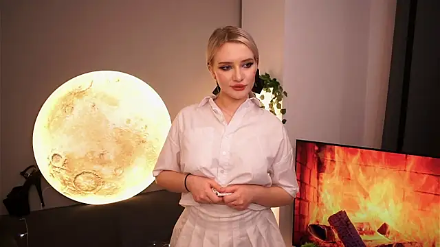 Snapshot of DorthaDunt chatting on 12/01/25, 08:14 DorthaDunt online show from 12/01/25, 08:14