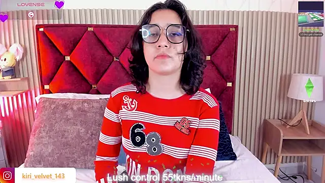 Kiri Velvet online show from 06/23/26, 02:31