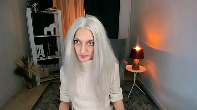 Snapshot of ViktoriaClark chatting on 12/15/25, 10:41 ViktoriaClark online show from 12/15/25, 10:41