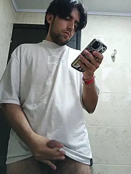 Snapshot of stepfaze54 chatting on 11/24/25, 09:58 stepfaze54 online show from 11/24/25, 09:58