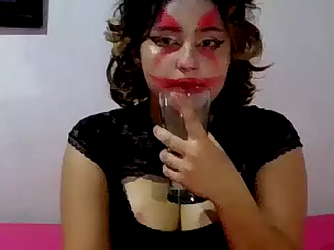 Snapshot of alisson_indraa chatting on 12/01/25, 05:18 alisson indraa online show from 12/01/25, 05:18