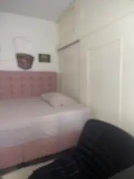 Snapshot of MaddieHunter chatting on 12/02/25, 01:05 MaddieHunter online show from 12/02/25, 01:05