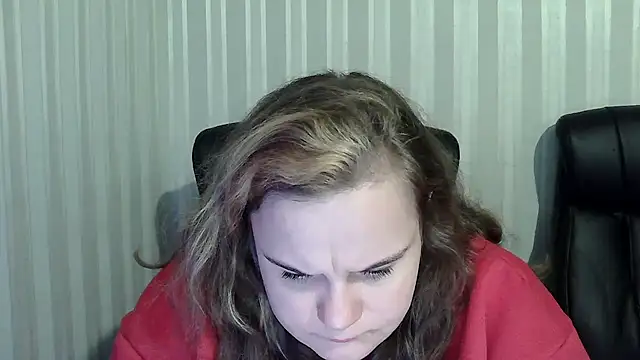 Snapshot of HarmonyKareraa chatting on 12/15/25, 06:06 HarmonyKareraa online show from 12/15/25, 06:06