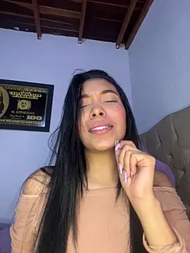 KarolRojas 22 online show from 03/17/26, 09:34