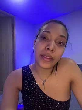 KarolRojas 22 online show from 05/03/26, 03:34