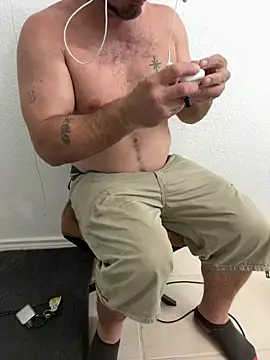 2addictivelyhorny online show from 05/31/26, 11:17
