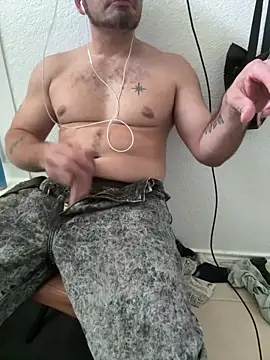 2addictivelyhorny online show from 06/09/26, 10:10