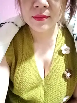 Snapshot of Lily-ross22 chatting on 11/27/25, 07:38 Lily-ross22 online show from 11/27/25, 07:38