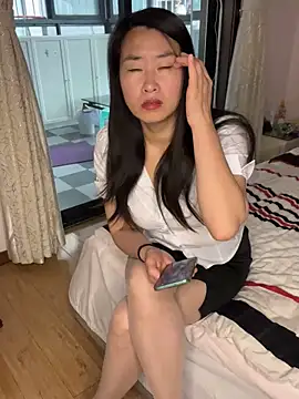 Snapshot of TU-37 chatting on 11/29/25, 07:00 TU-37 online show from 11/29/25, 07:00