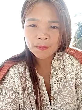 Snapshot of -mayman99 chatting on 12/02/25, 03:23 -mayman99 online show from 12/02/25, 03:23