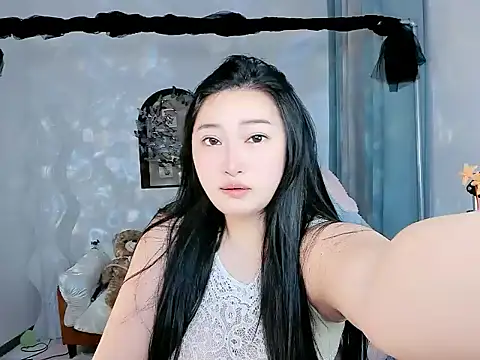 Snapshot of Sweety8822 chatting on 11/26/25, 05:19 Sweety8822 online show from 11/26/25, 05:19