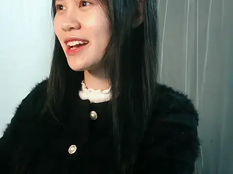 Snapshot of Nunaa18 chatting on 12/14/25, 03:06 Nunaa18 online show from 12/14/25, 03:06