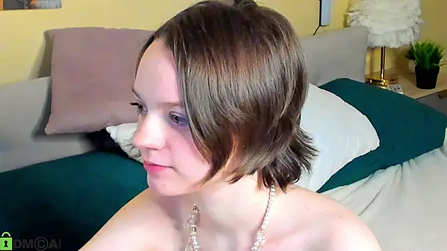 Olivia Riesz online show from 05/15/26, 01:01