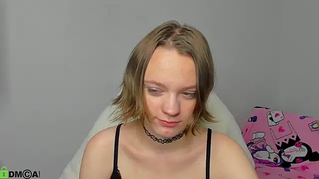Olivia Riesz online show from 06/10/26, 01:17