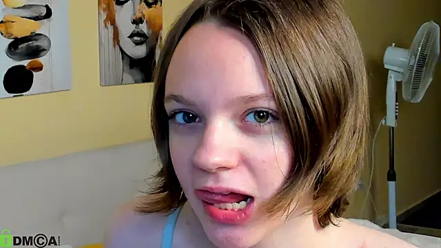 Olivia Riesz online show from 06/12/26, 01:15