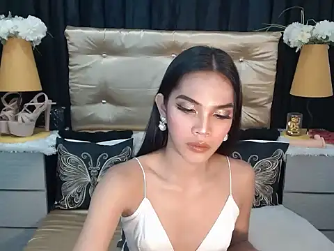 Snapshot of SexyPetiteAra chatting on 11/28/25, 10:56 SexyPetiteAra online show from 11/28/25, 10:56