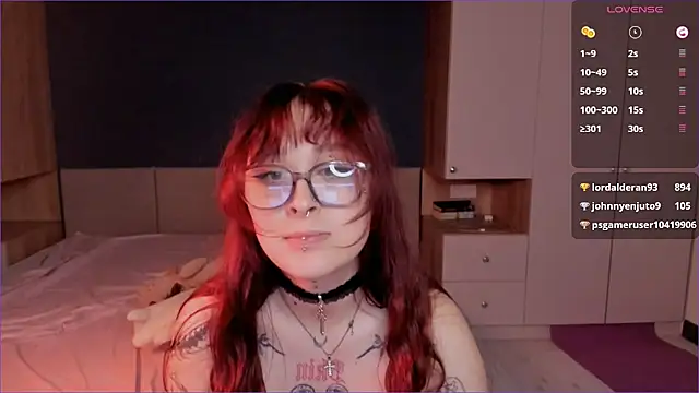 Snapshot of hunnyhan chatting on 12/13/25, 07:53 hunnyhan online show from 12/13/25, 07:53