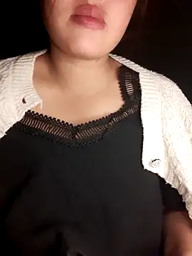 mai-mai-97 online show from 12/15/25, 03:27