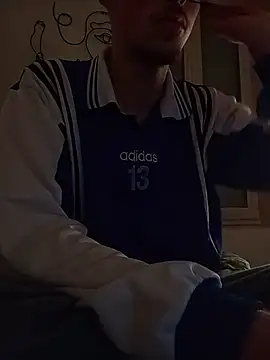 Snapshot of elias_milo chatting on 12/01/25, 10:37 elias milo online show from 12/01/25, 10:37