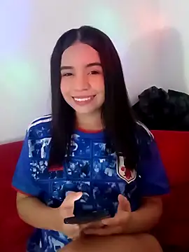 Snapshot of Tatiana18Strip chatting on 12/04/25, 09:12 Tatiana18Strip online show from 12/04/25, 09:12